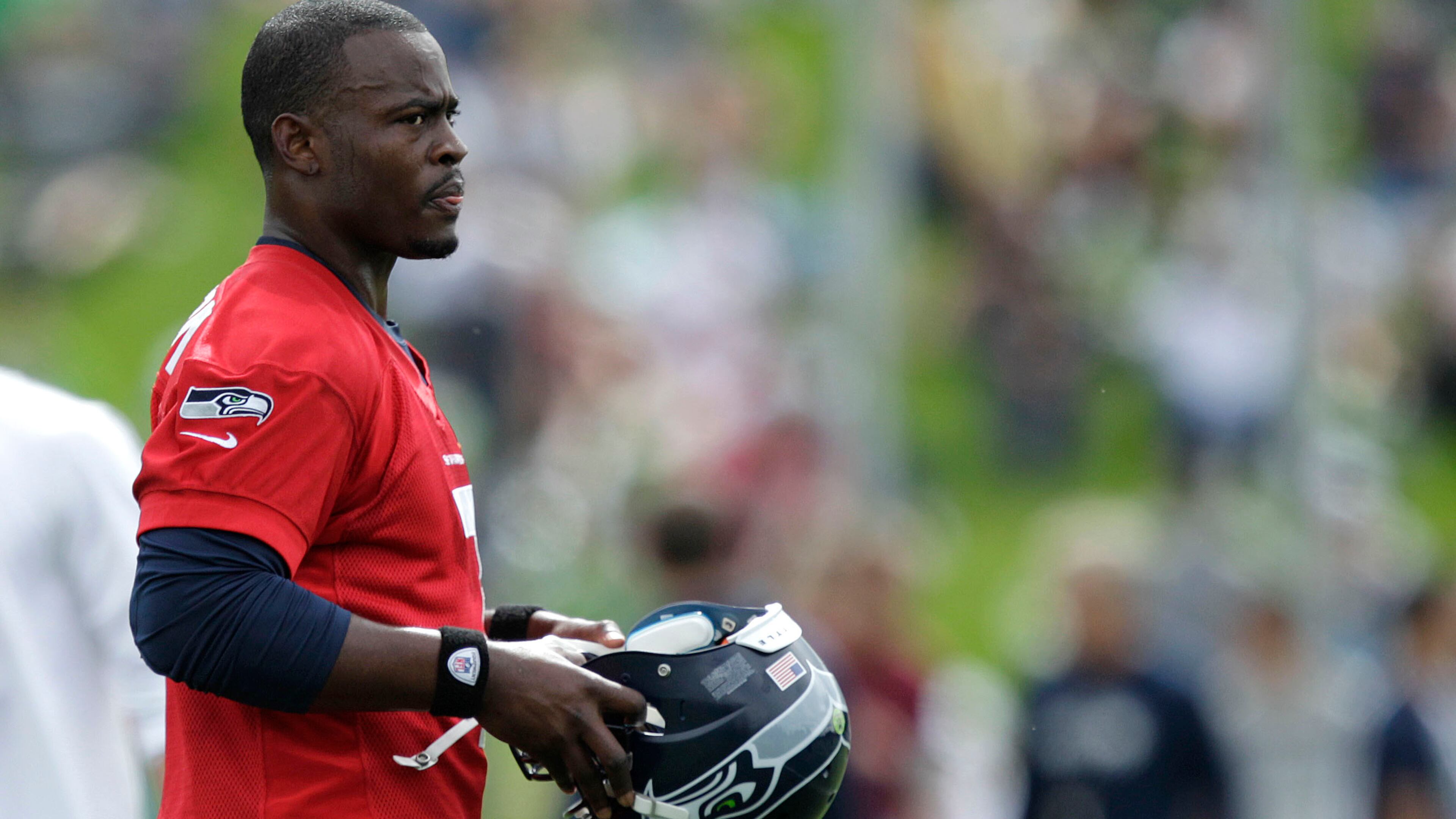 APRIL 12 - Tarvaris Jackson, an NFL quarterback who won a Super Bowl as a member of the Seattle Seahawks, died from injuries sustained in a car crash in his native Alabama. Jackson was a second-round pick by the Minnesota Vikings in 2006. He made 14 starts for Seattle in 2011, throwing for 3,091 yards and 14 TDs. He left the NFL in 2015, becoming a quarterbacks coach at his alma mater Alabama State and later Tennessee State. He was 36.